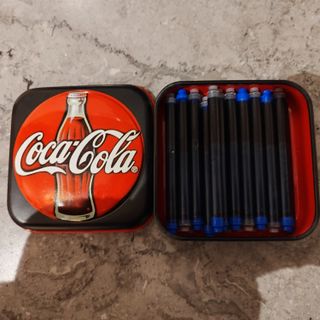 Pluma y caja en forma de botella Coca Cola vintage