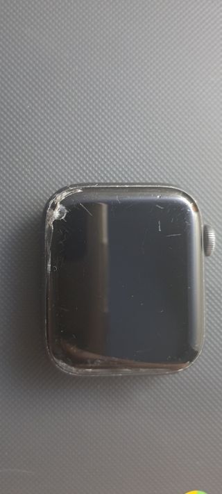 APPLE WATCH SERIES 4 