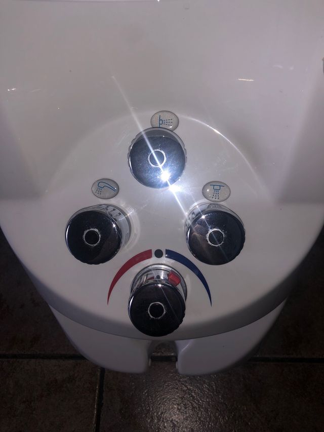 Ducha hidromasaje nueva