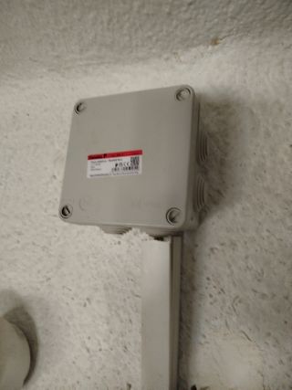 Electricista en Barcelona enchufes luces y averias