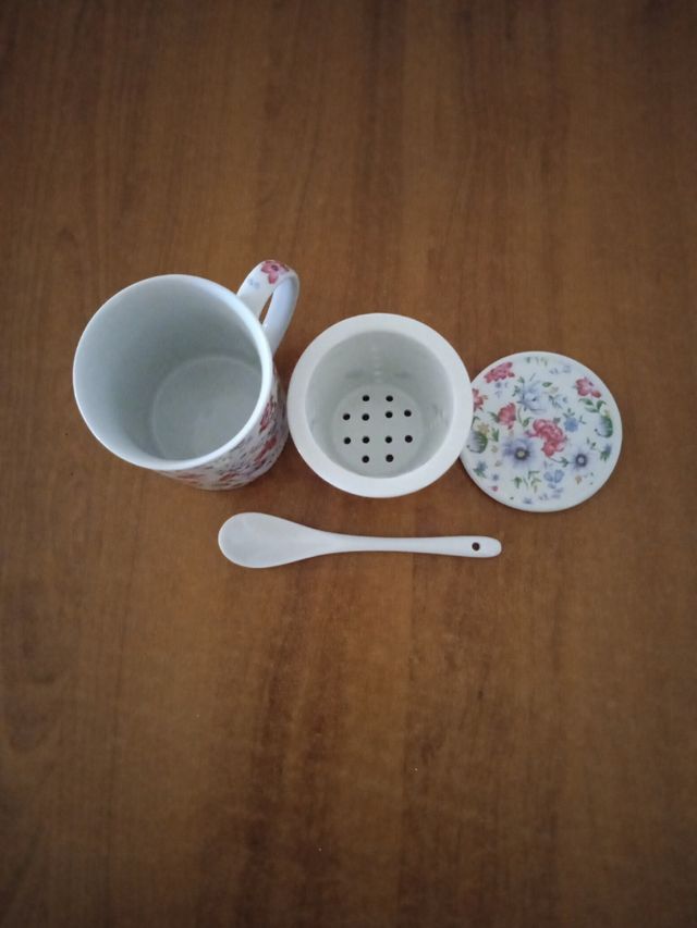 Tazza  da te tisaniera in ceramica
