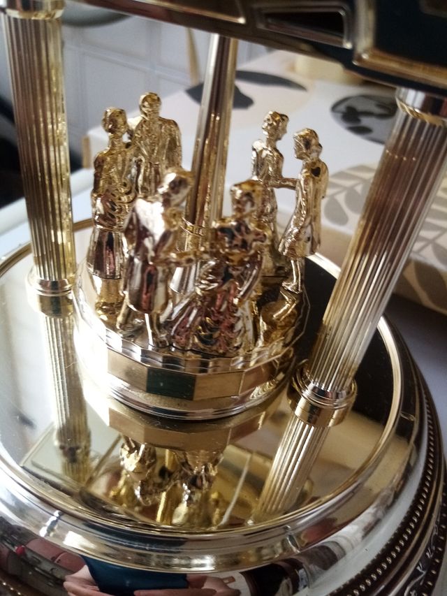 R E L O J de Sobremesa