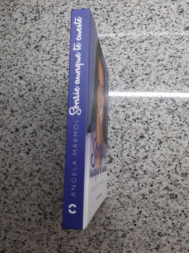 Libro nuevo, Sonrie aunque te cueste,