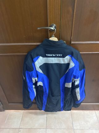 chaqueta revit cordura