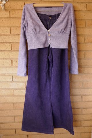 Jersey cropped con escote en pico