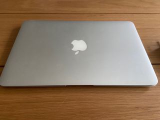 Macbook Air 11”