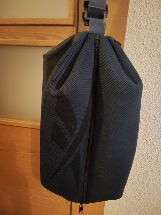 Mochila bandolera Reebok