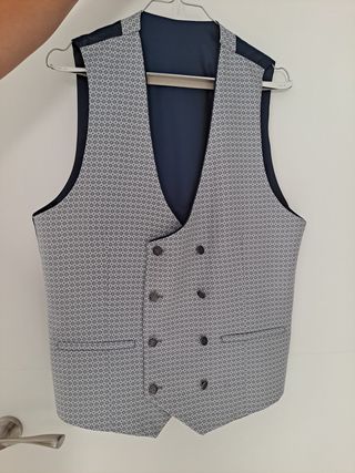 Traje novio ceremonia 