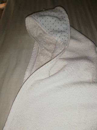 ROPA CAPAZZO  / BAÑO