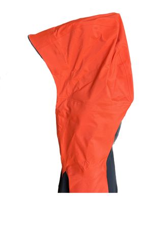 Chaqueta montaña Dynafit TLT GTX.