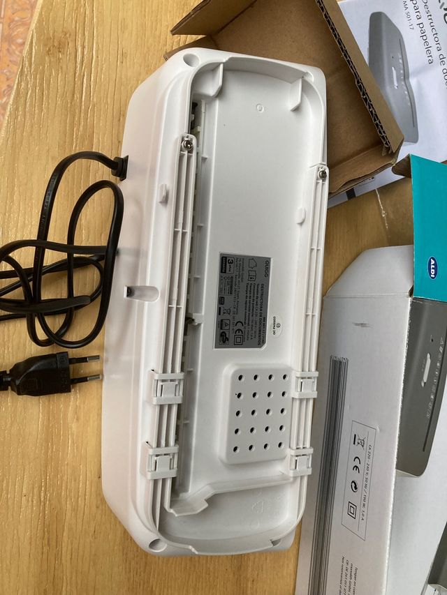 Destructora de documentos para papelera