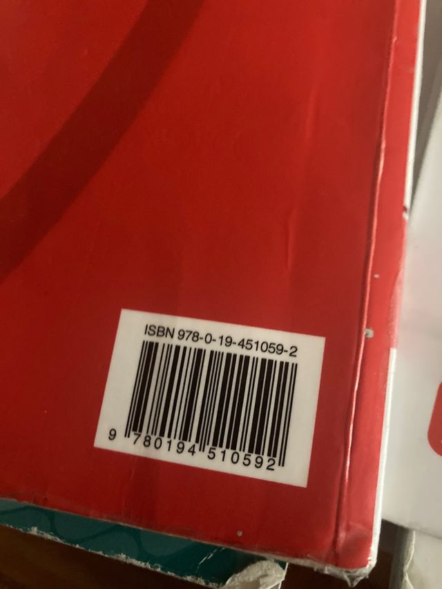 SOLUTIONS PRE-INTERMEDIATE