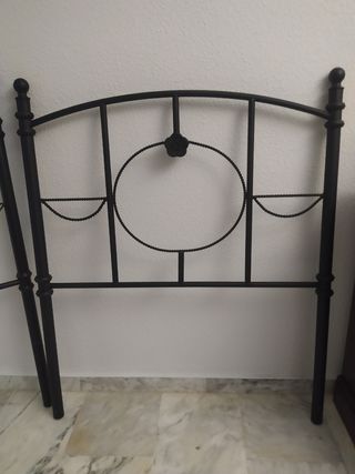 Cabecero de forja