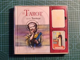 El tarot de los Santos