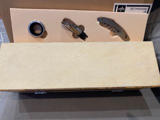 BOTELLERO MAPAMUNDI CON ACCESORIOS