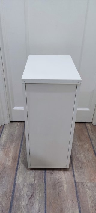 Helmer cajonera de IKEA con ruedas