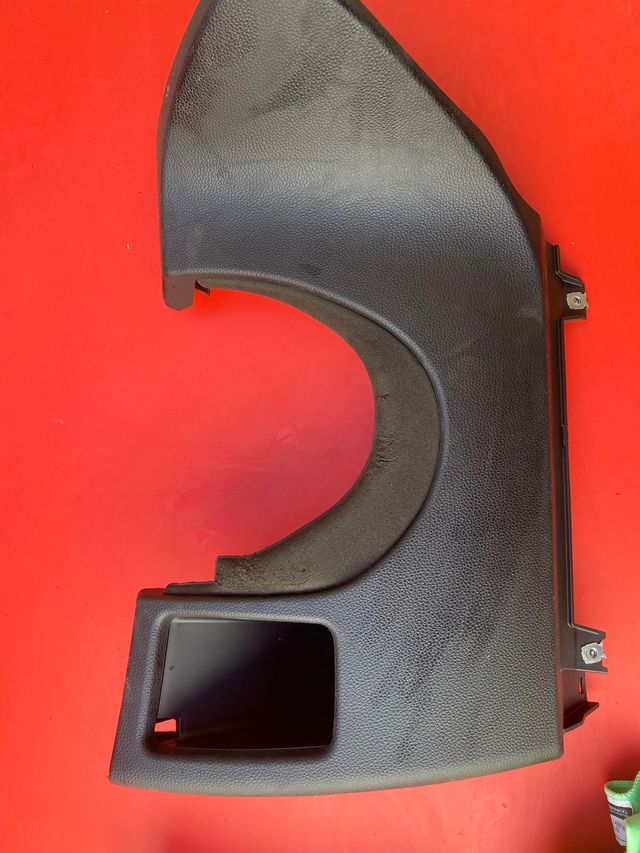 Plastico inferior volante BMW