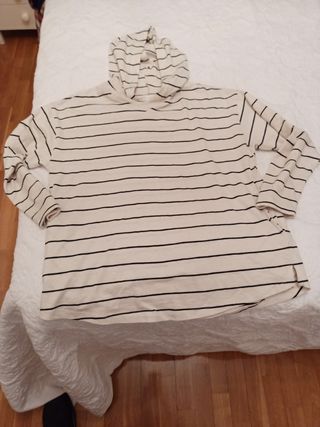 Lote 3 sudaderas ( una de anime) chico 11-12 años