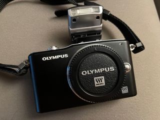 Cámara fotos digital Olympus E-PM1 Negra