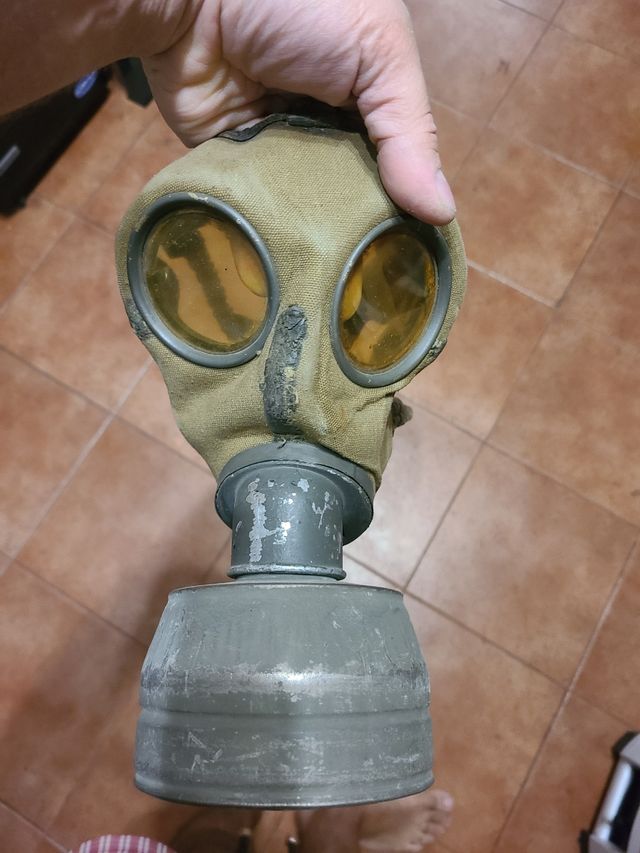 Máscara de gas ejército español 