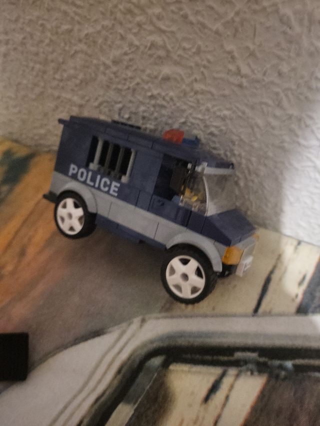 Camion della polizia LEGO