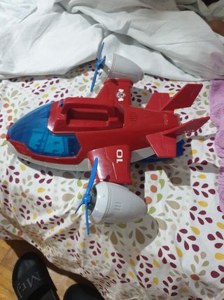 Avion patrulla canina