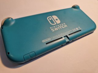 nintendo switcn model:HDH-001