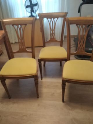 Mesa de Comedor y 6 Sillas