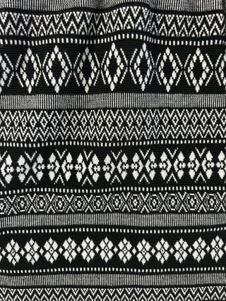 Abito nero con gonna in fantasia - Taglia L