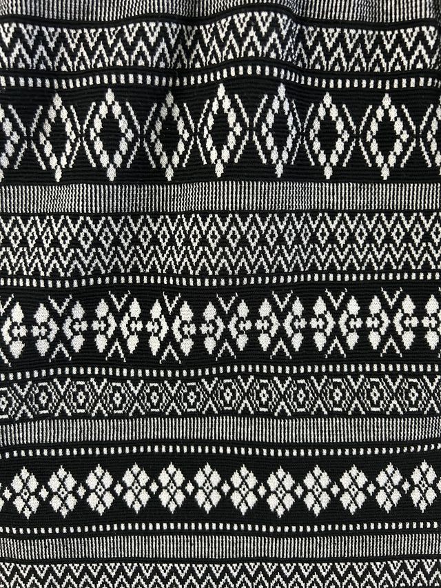 Abito nero con gonna in fantasia - Taglia L