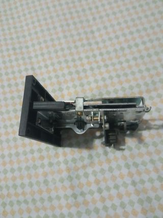 Monedero mecanico de 1€