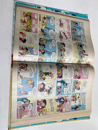 SUPER HUMOR 1988
