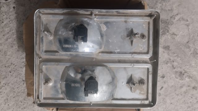 Piloto trasero Seat 1430