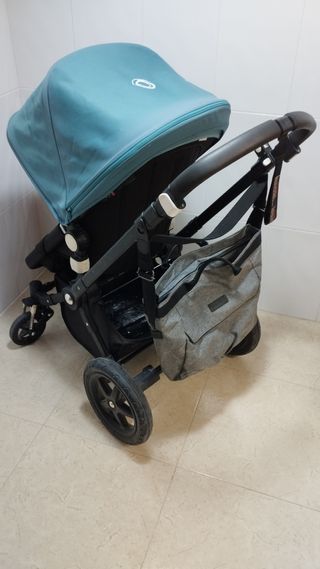 Bugaboo Camaleon, con varios accesorios