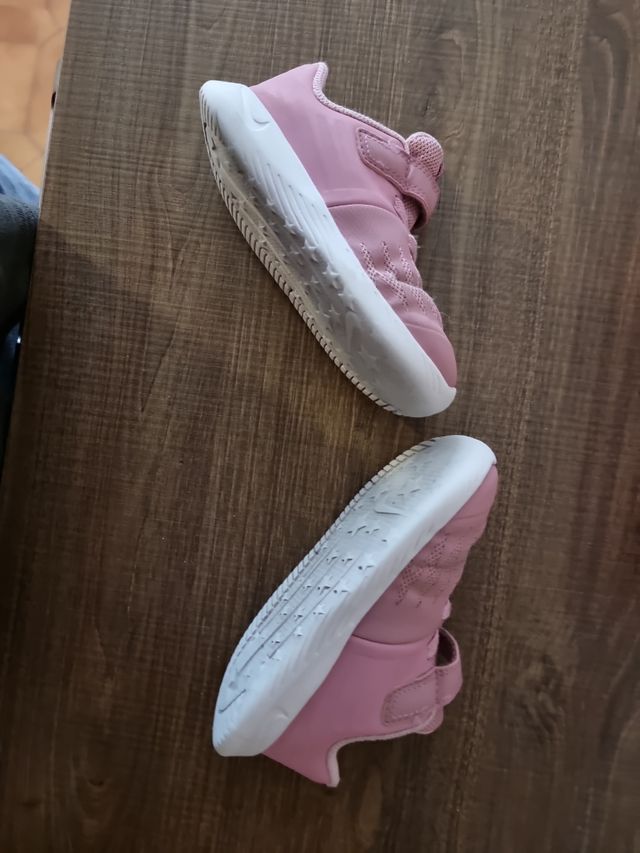 Zapatillas Nike Talla 24