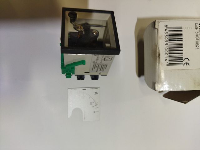 Amperímetro de panel