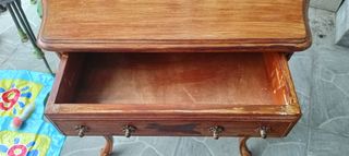 Mesita de noche vintage