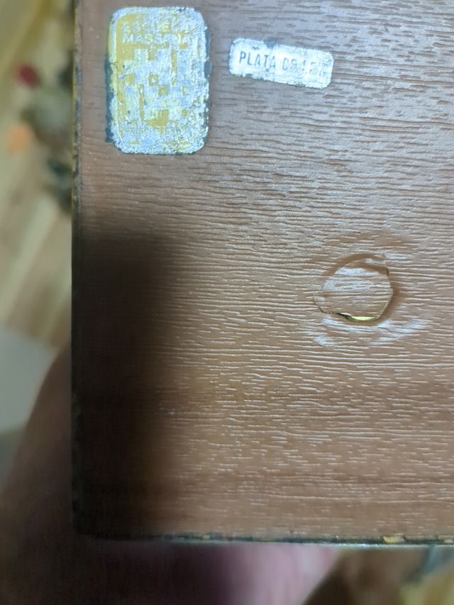 ESTATUILLA "EL GRADUADO"