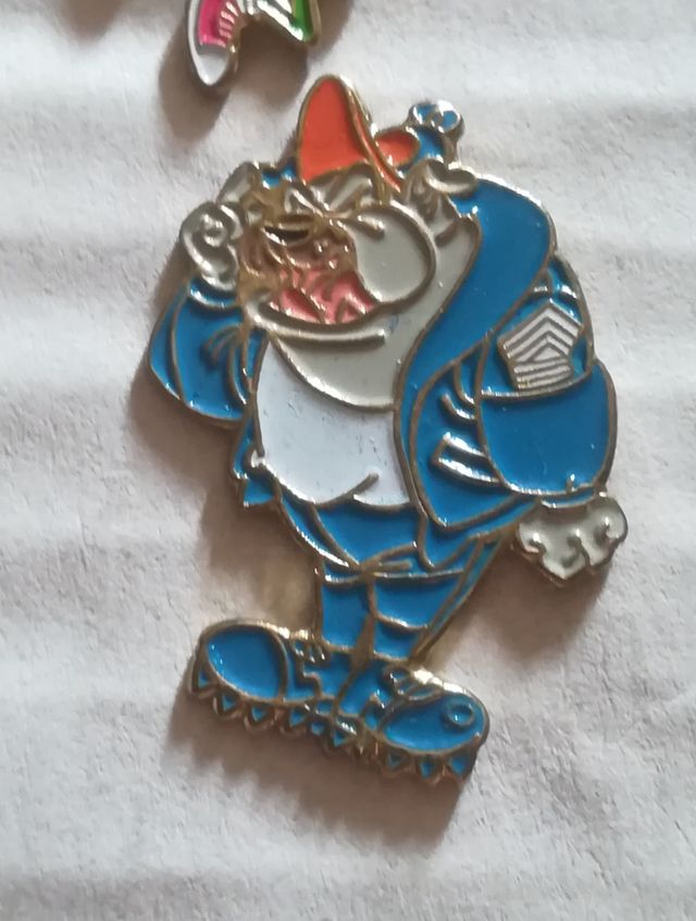 Pins Locos por el basket de 1992