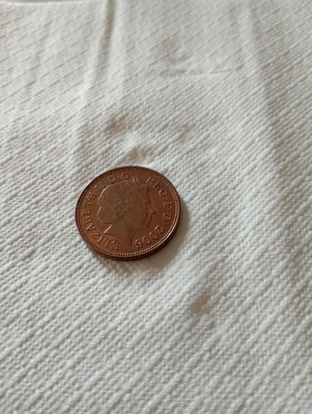 Moneda Isabel ll Inglaterra