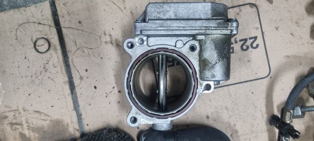 cuerpo de mariposas audi a5 2.7/3.0