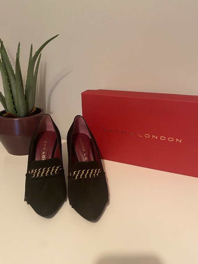 Zapato de tacon negro T. 36