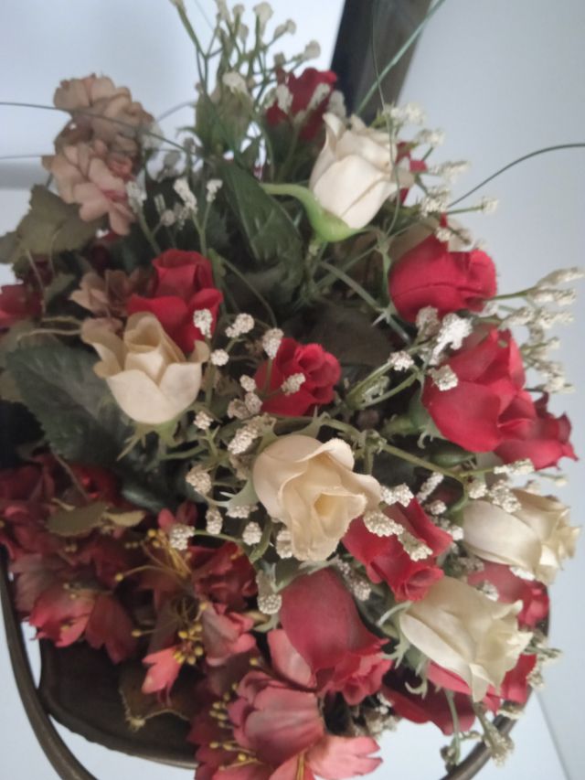 Florero antiguo de laton