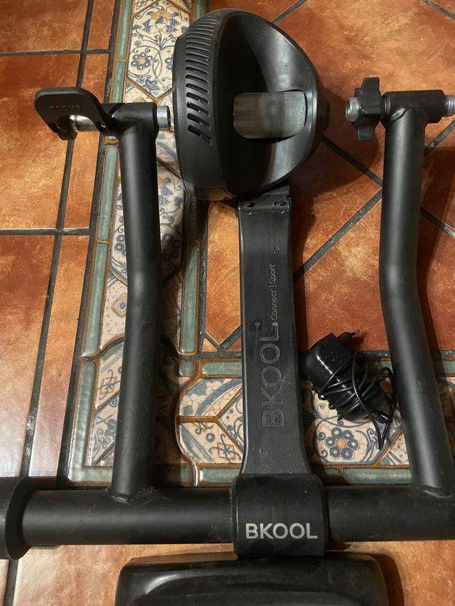 RODILLO BKOOL SIMULADOR TRAINER