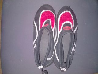 Sandalias s de baño Cup's color negro N40