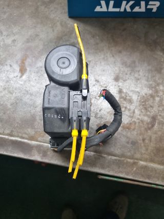 Bomba vacío mercedes 300