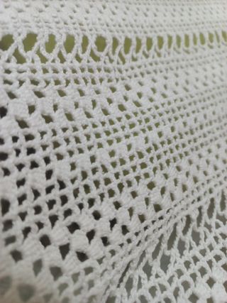 Colcha de ganchillo con volante