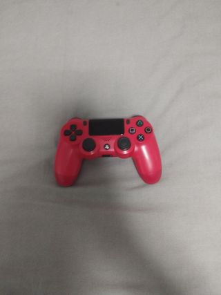 PS4 Slim 500gb + 2 mandos
