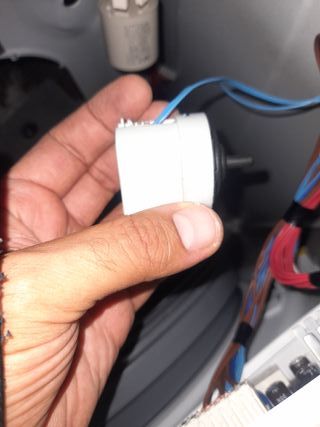 Interruptor nivel  lavadora CANDY/HOOVER CS34 1262