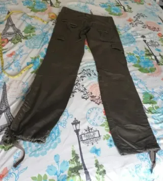 Pantalon tipo cargo talle bajo. T.38 Salsa Jeans